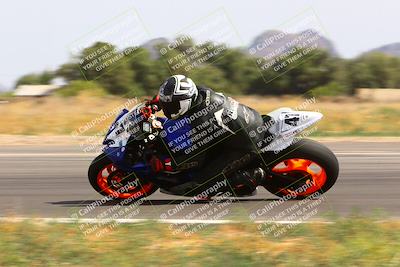 media/Apr-30-2023-CRA (Sun) [[020fcf5d43]]/Race 11-600 Expert Superbike/